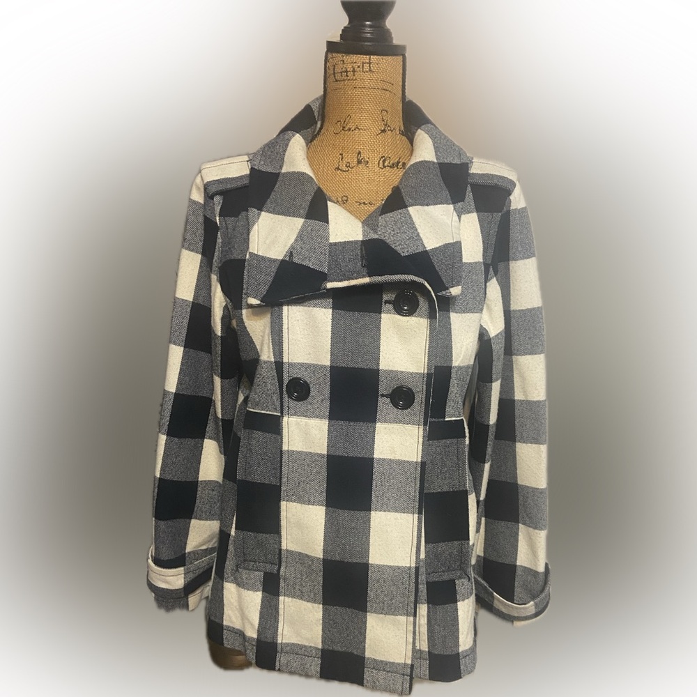 GAP Sz L Black and White Pea Coat Classic Buffalo Plaid